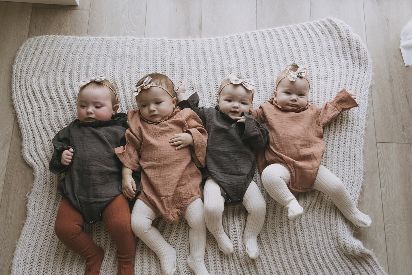 neutral baby clothes