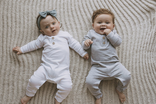 gender neutral baby clothes